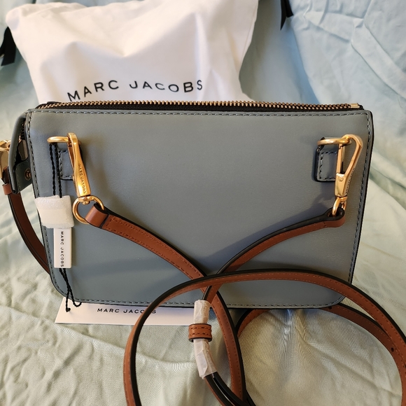 [Brand New] Rare Marc Jacobs  Leather crossbody Dolphin Blue - Picture 2 of 11